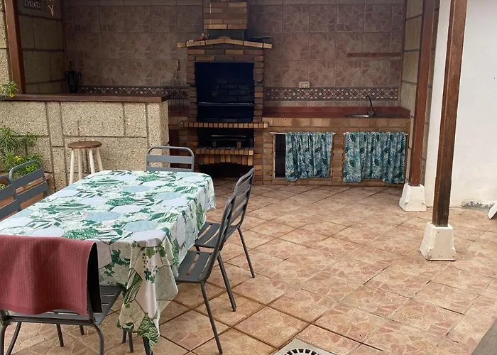 Estupendo En Con Piscina Feriehus