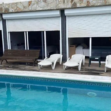 Estupendo En Con Piscina *